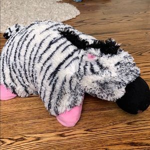 Zebra pillow pet